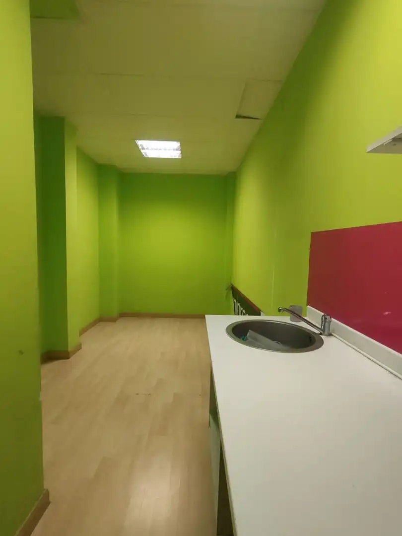 Business premises for sale in San Adrián, imagen 2