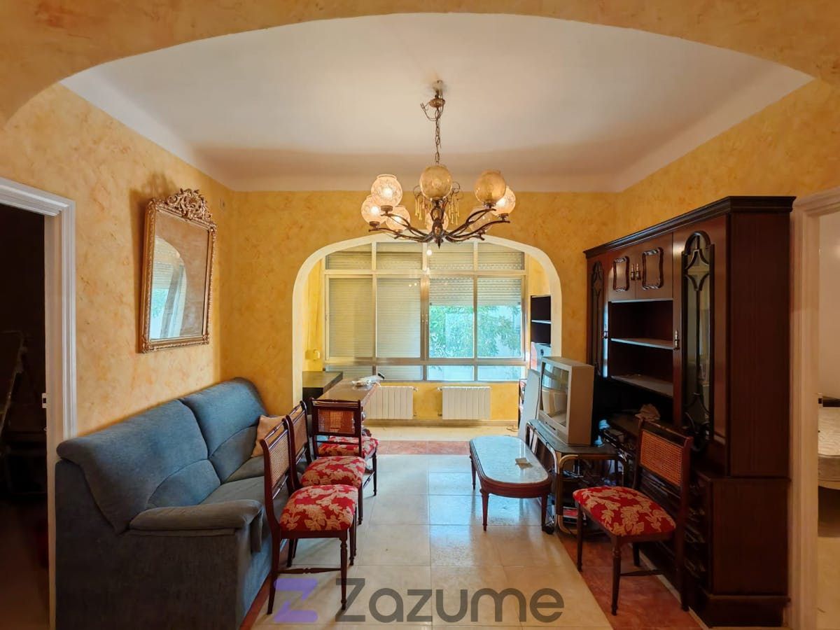 Sala de estar de Piso de alquiler en  Madrid Capital con Horno, Lavadora y Microondas