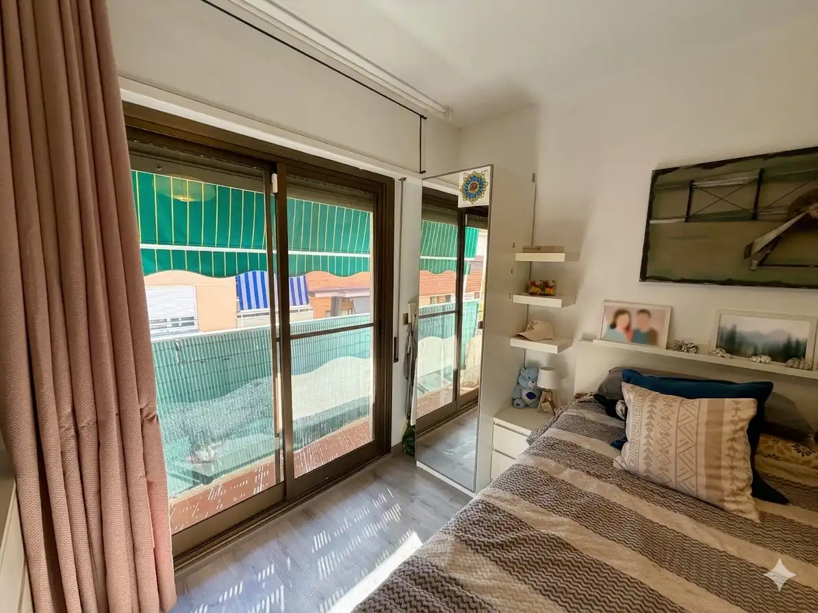 Piso en venta en de la Florida, La Gavarra