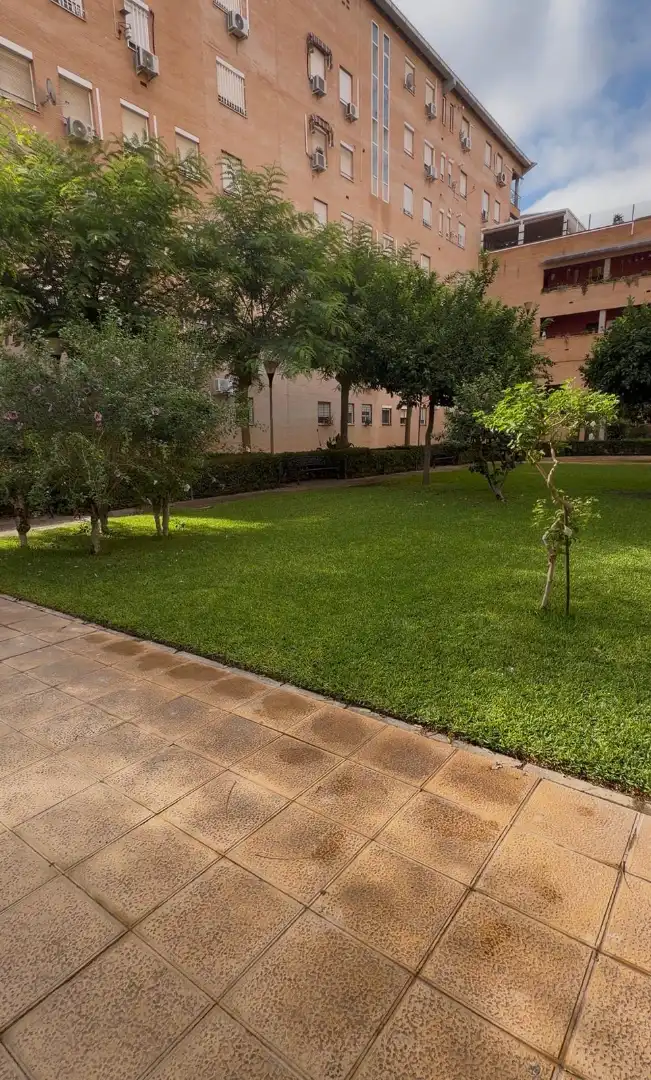 Jardín de Piso en venta en Sevilla