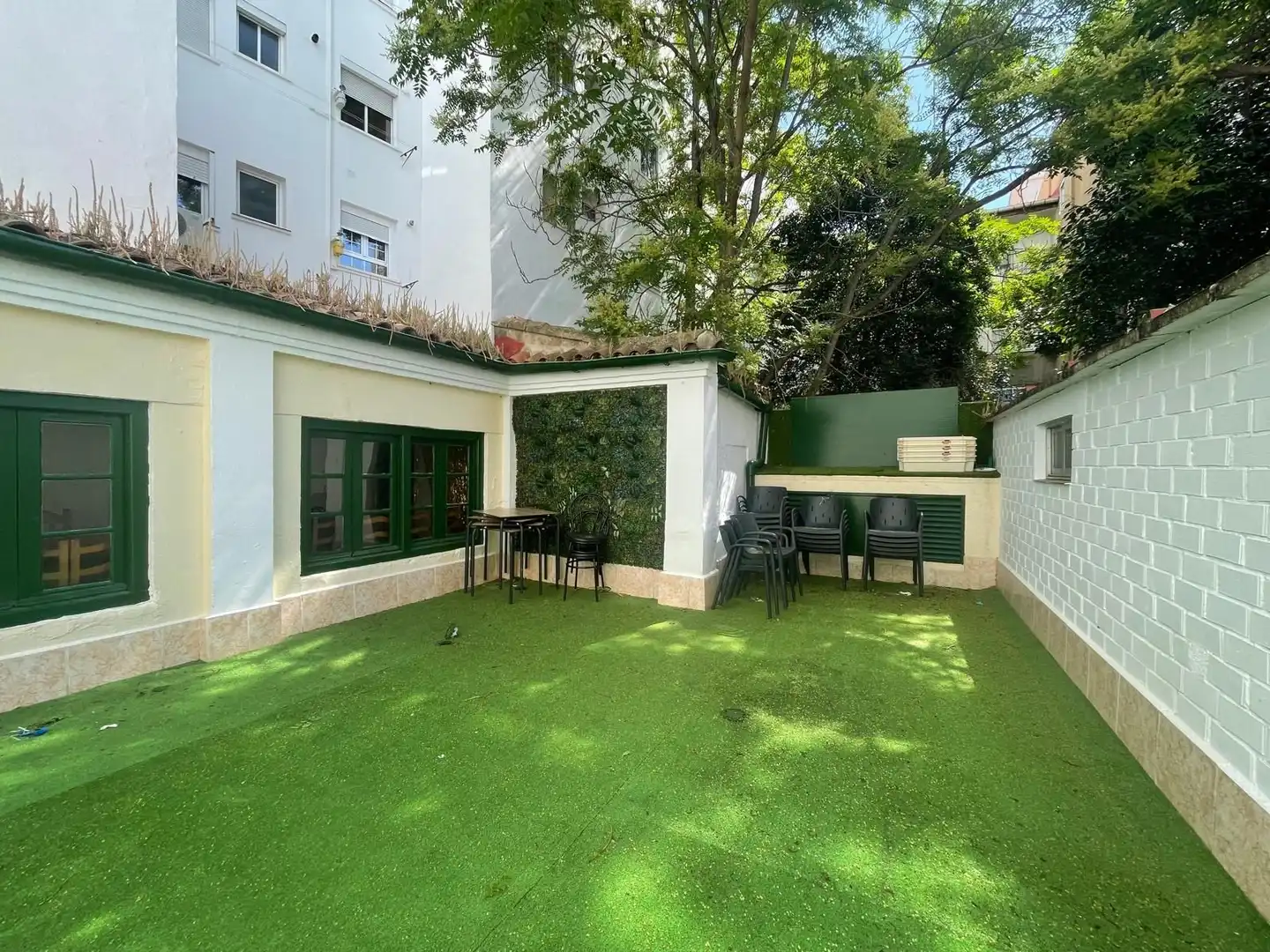 Terrassa de Local en venda en Zaragoza amb Aire condicionat i Moblat