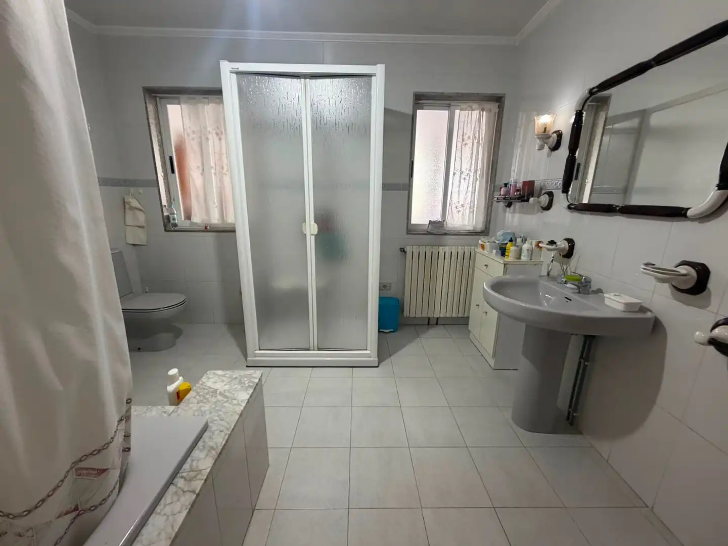 Baño de Casa adosada en venta en Neda con Terraza y Amueblado