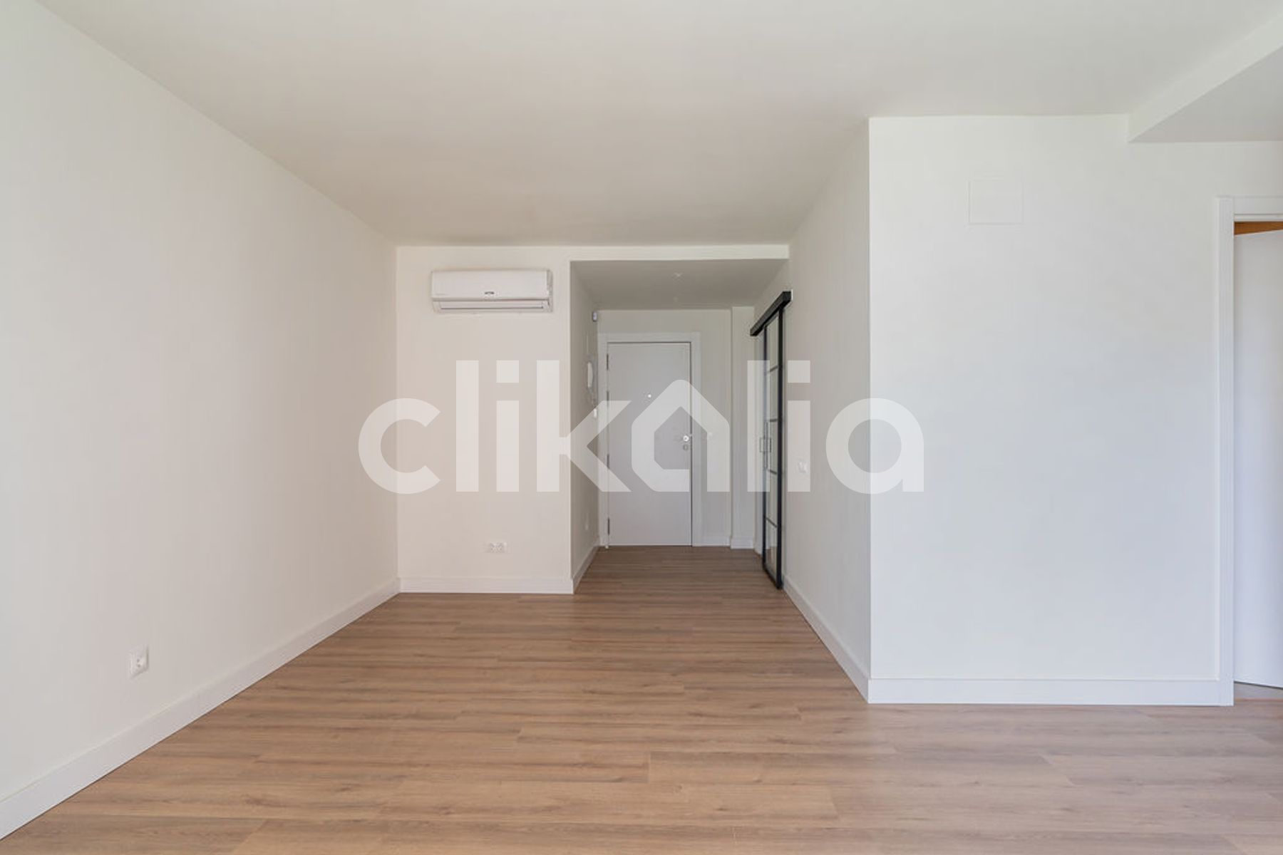 Flat for sale in Benalmádena  with Air Conditioner, Terrace and Storage room