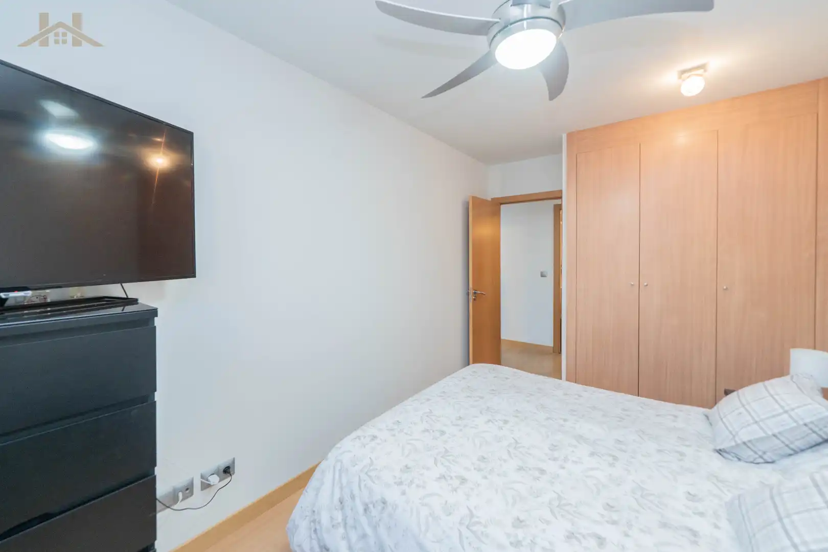 Bedroom of Flat for sale in Móstoles  with Air Conditioner and Community pool