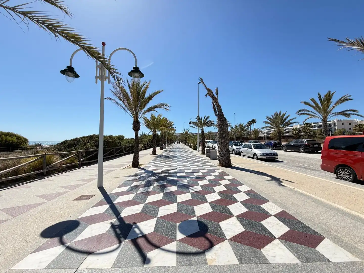 Vista exterior de Casa adosada en venda en Santa Pola amb Aire condicionat, Calefacció i Terrassa