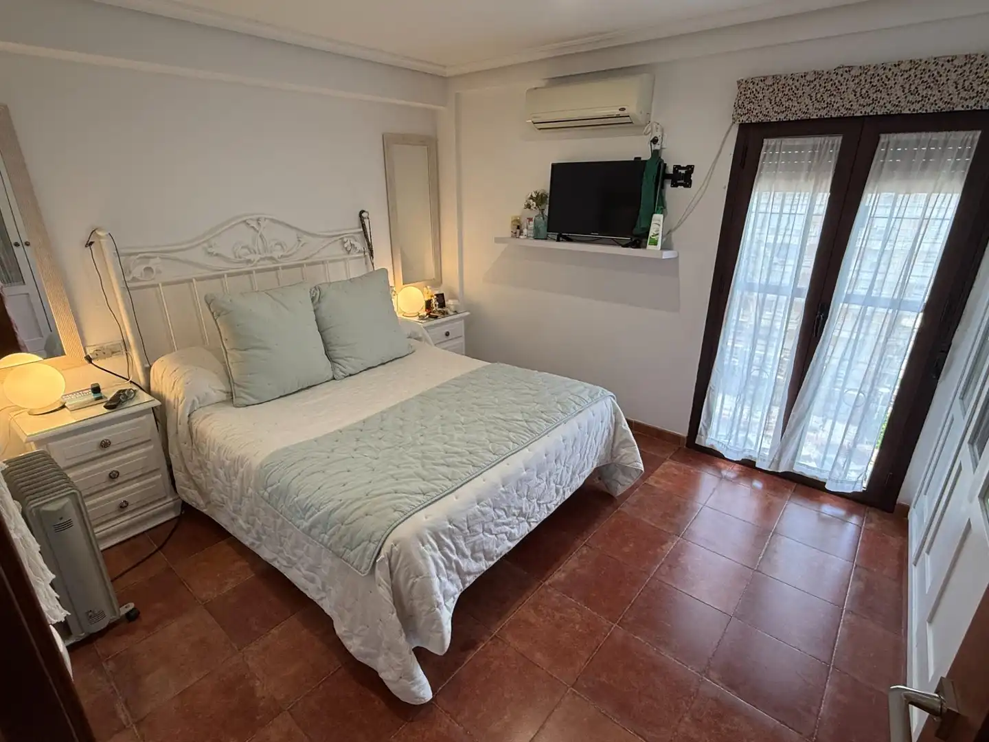 Schlafzimmer von Wohnung zum Verkauf in Córdoba mit Klimaanlage, Heizung und Balkon