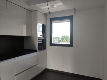 Flat with pool for sale in Calle Osa Menor