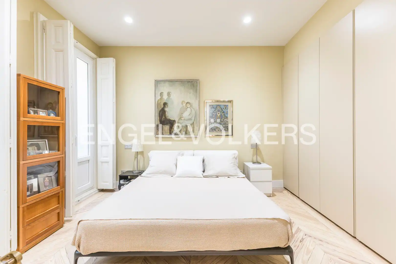 Schlafzimmer von Wohnung zum Verkauf in Madrid mit Klimaanlage, Heizung und Parkett