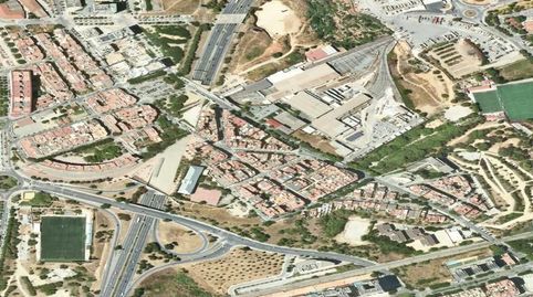 Foto 3 de Casa o xalet en venda a Calle Alt, Sanfeliu, L'Hospitalet de Llobregat