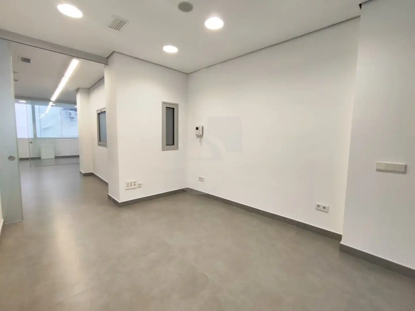 Office space with lift to rent in Marqués del Turia, imagen 6