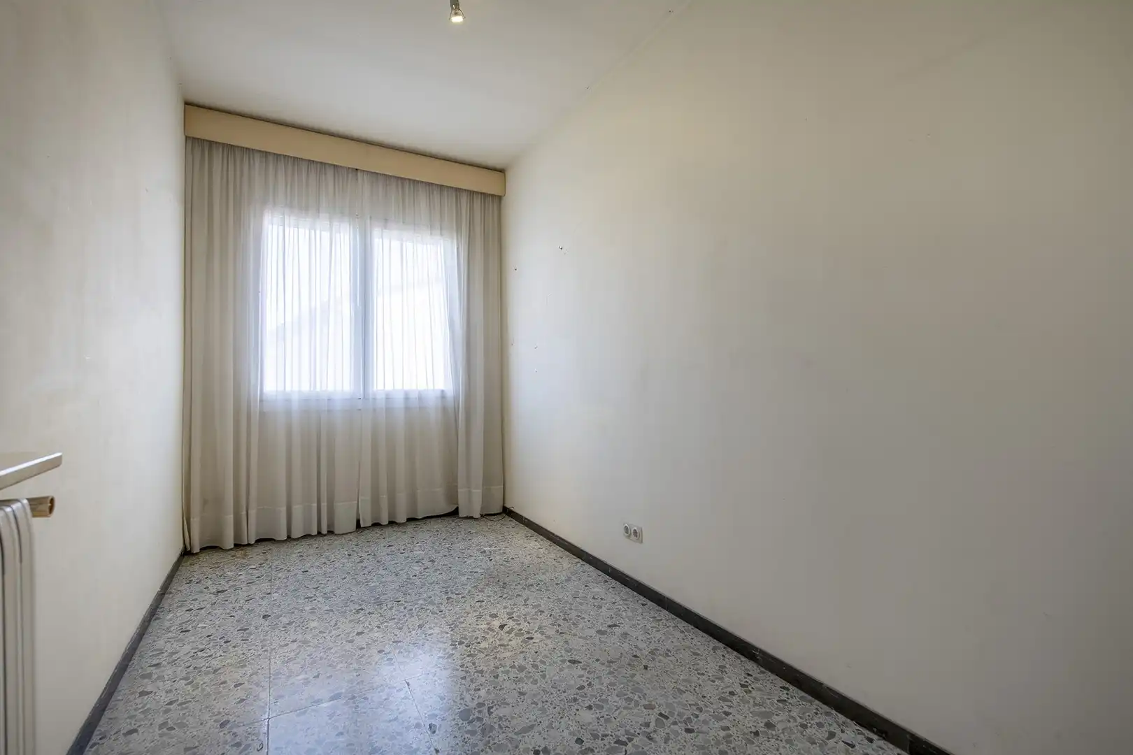 Schlafzimmer von Einfamilien-Reihenhaus zum Verkauf in Banyoles mit Klimaanlage, Heizung und Terrasse