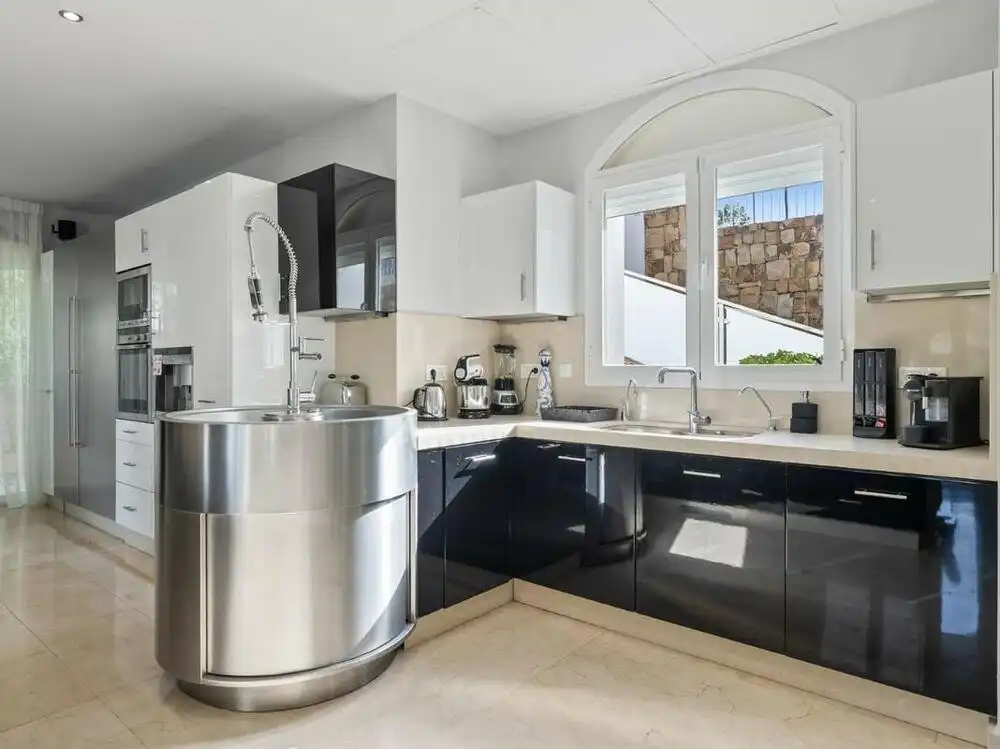 Maison avec piscine à vendre à Nueva Andalucía, imagen 19