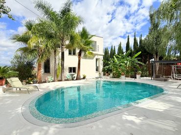 Villa mit Balkon zur Miete in Carrer de Francesc Vidal i Sureda