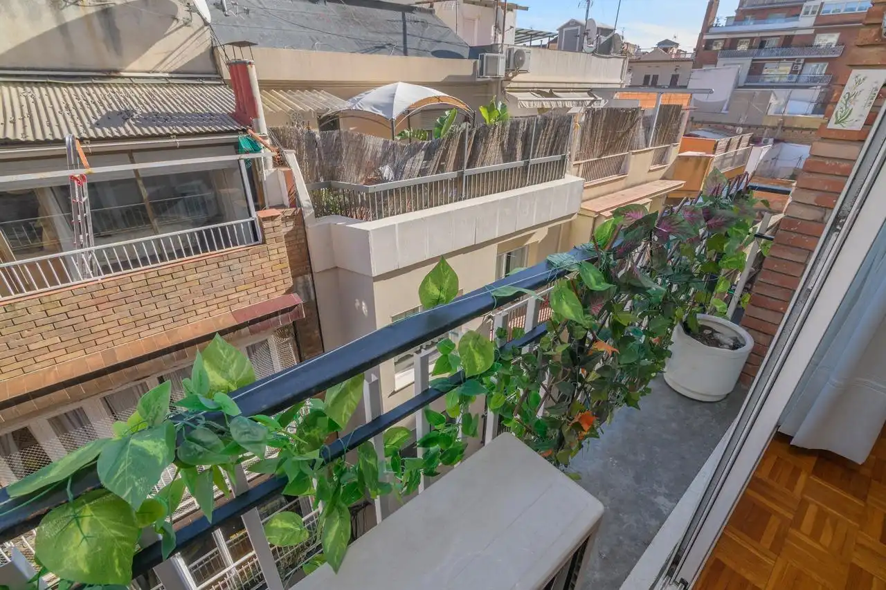 Balcony of Flat for sale in Barcelona  with Heating, Parquet flooring and Balcony