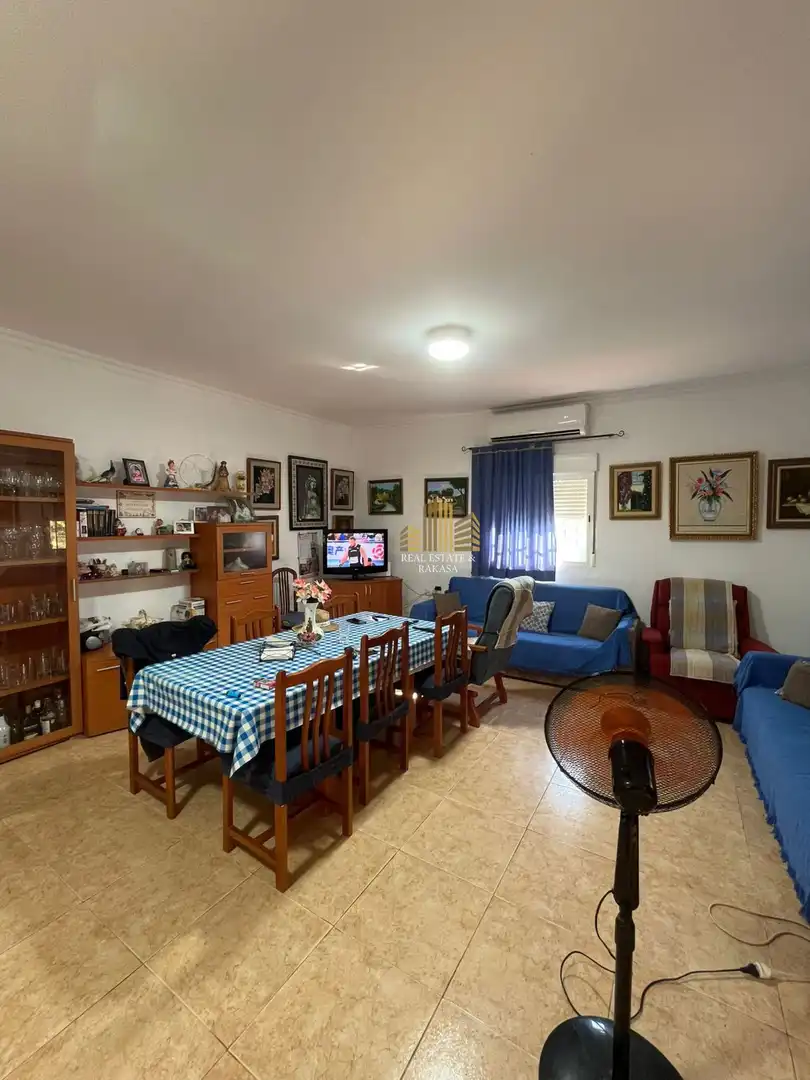 Sala d'estar de Casa o xalet en venda en Alcalá de Guadaira amb Traster