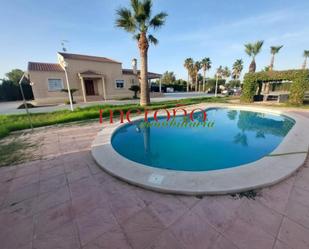 Swimming pool of House or chalet to rent in Elche / Elx  with Air Conditioner, Terrace and Swimming Pool