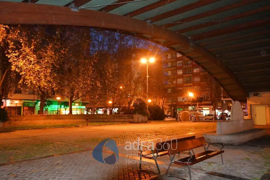 Exterior view of Garage for sale in  Logroño