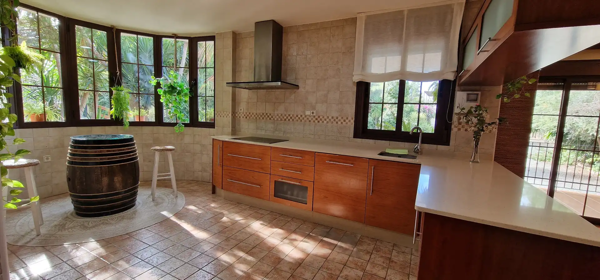 Cuina de Casa o xalet en venda en Totana amb Aire condicionat, Calefacció i Jardí privat