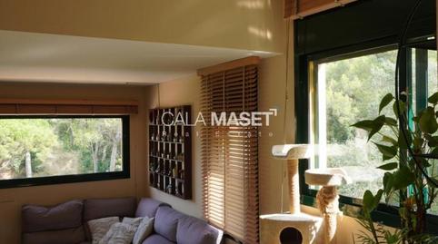 Foto 3 de Casa adosada en venda a De Monticalvari, Centre, Girona