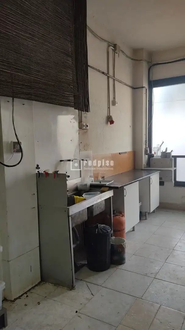 Cocina de Local en venta en Getafe con Aire acondicionado y Alarma