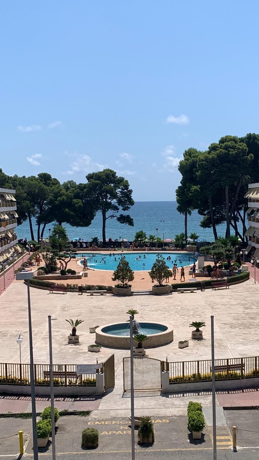 Piscina de Apartament en venda en Cambrils amb Aire condicionat, Calefacció i Terrassa