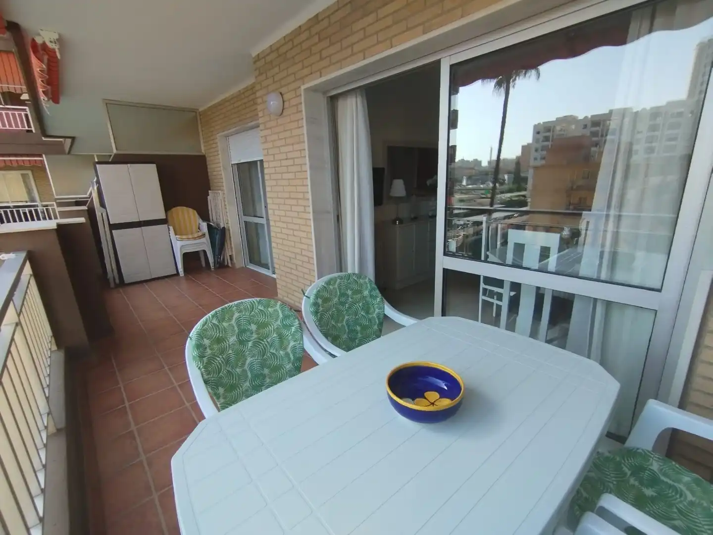 Terraza de Piso de alquiler en Fuengirola con Aire acondicionado, Calefacción y Jardín privado