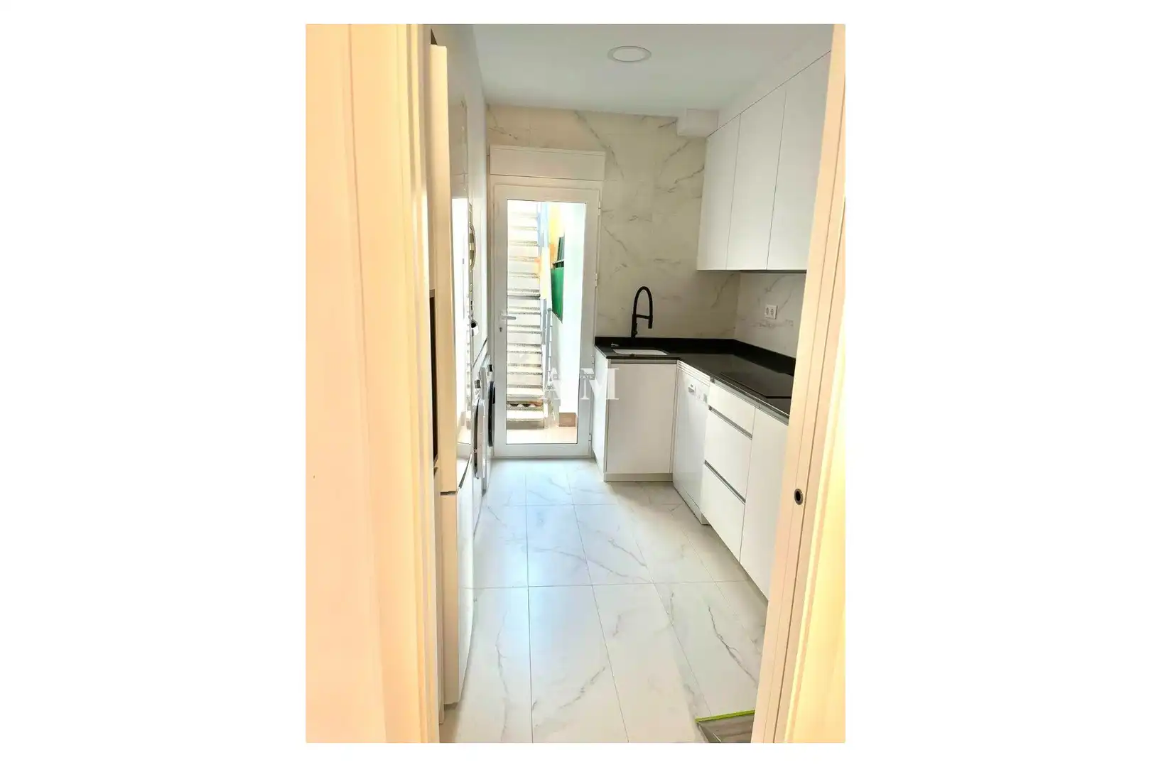 Kitchen of Flat for rent in San Pedro del Pinatar  with Oven, Washing machine and Microwave