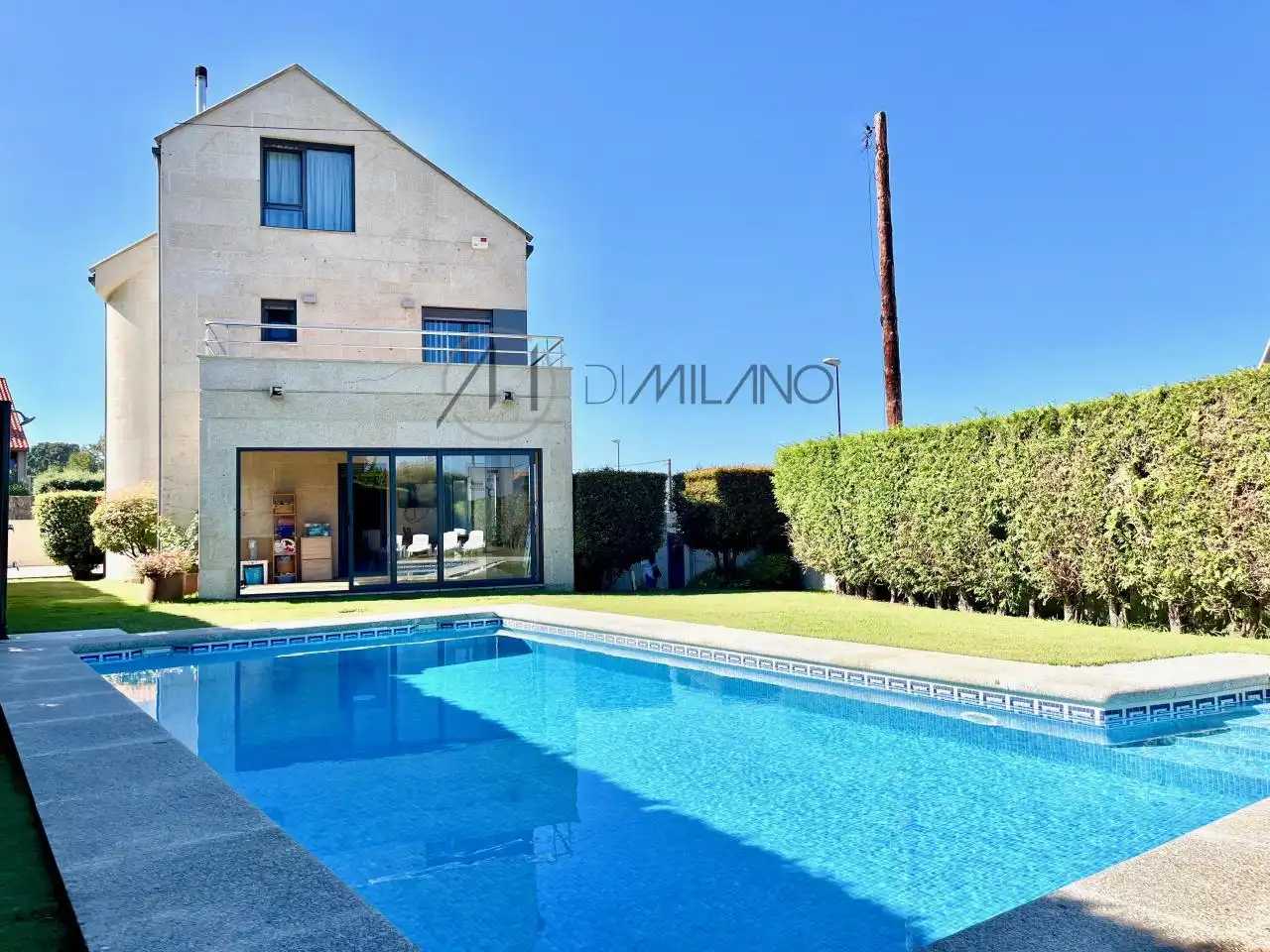 Swimming pool of Houses for sale in Vigo   with Heating, Private garden and Terrace