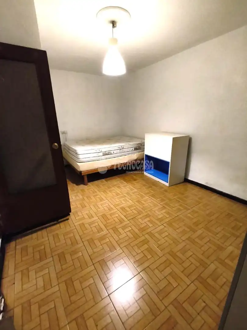 Habitación de Piso en venta en Madrid