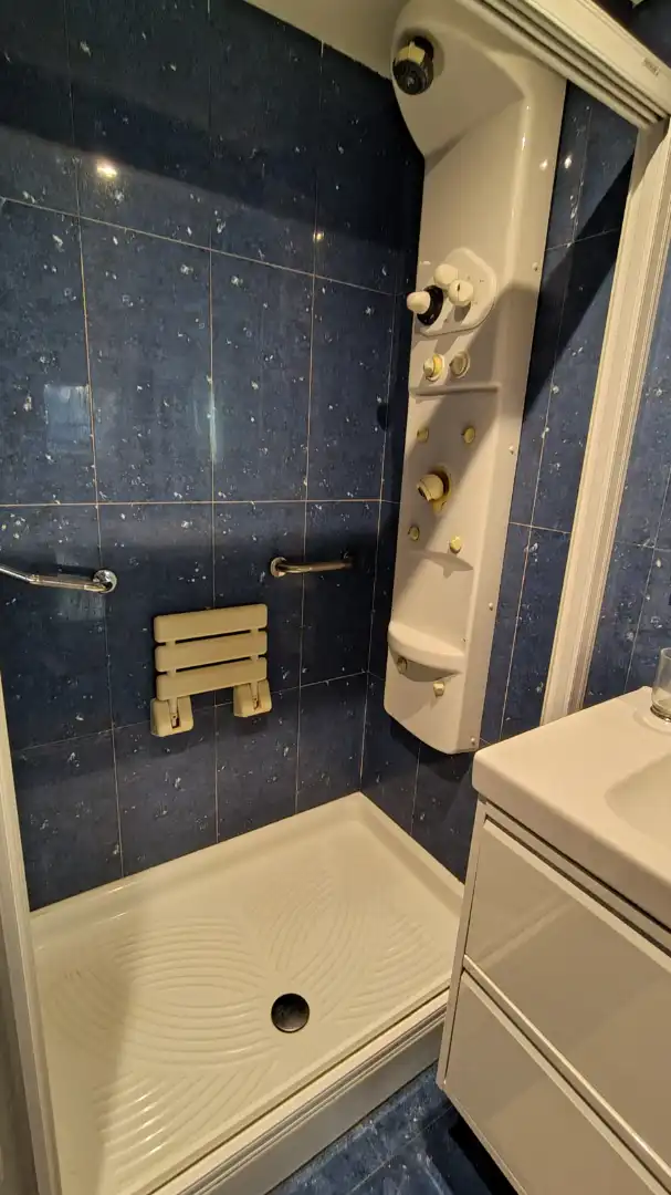 Piso de alquiler en Área Romántica
