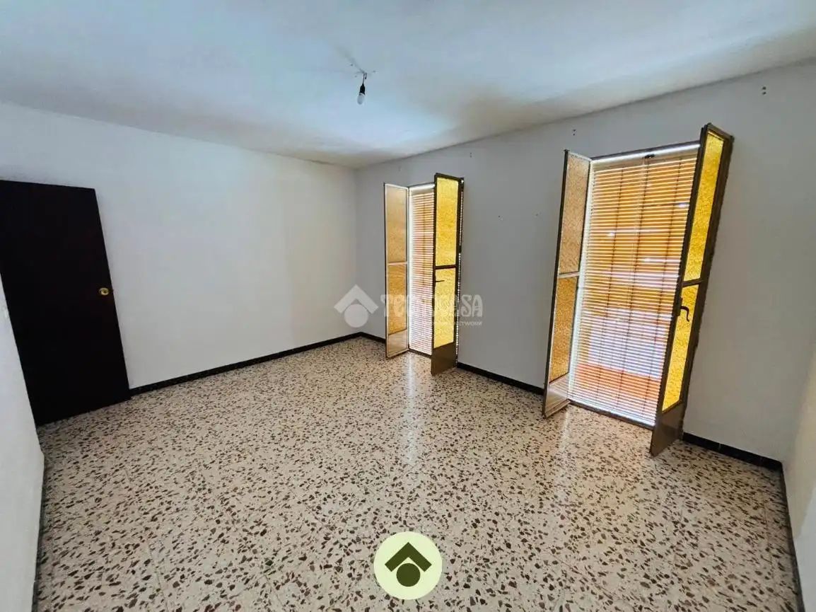 Casa adosada en venta en Adamuz