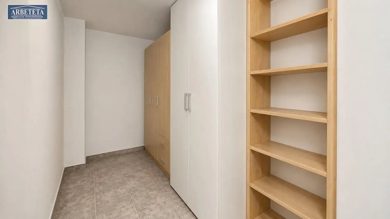 Apartamento en venta en Guadalajara con Calefacción, Terraza y Trastero