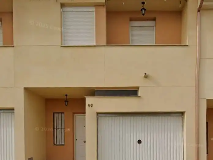 Vista exterior de Casa o xalet en venda en Valle de la Serena amb Aire condicionat, Terrassa i Balcó