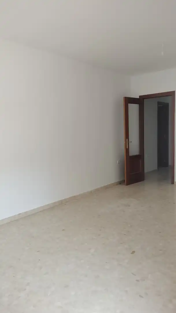 Wohnung zum Verkauf in N/A, -1, Loja