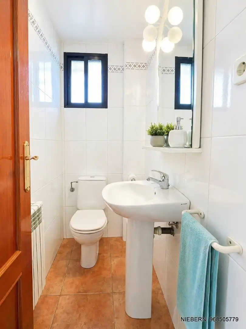 Baño de Casa o chalet en venta en Cartagena con Aire acondicionado, Calefacción y Jardín privado