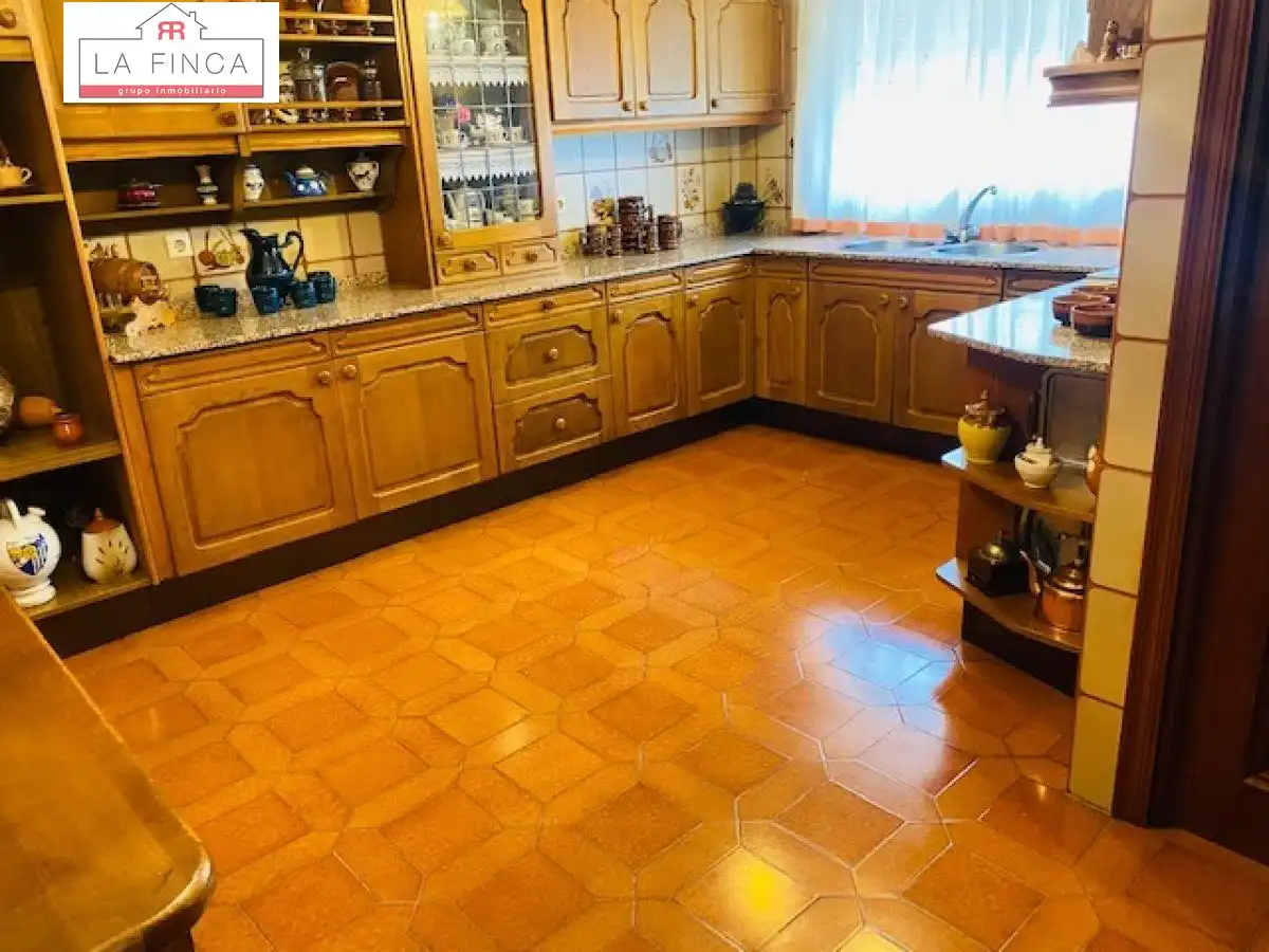 Kitchen of Houses for sale in Málaga  with Private garden, Terrace and Storage room