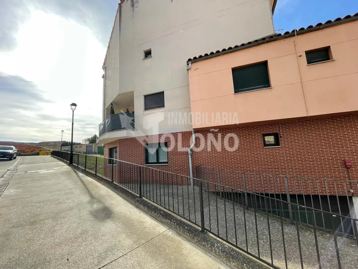 Vista exterior de Apartament en venda en Cuzcurrita de Río Tirón amb Calefacció, Terrassa i Moblat