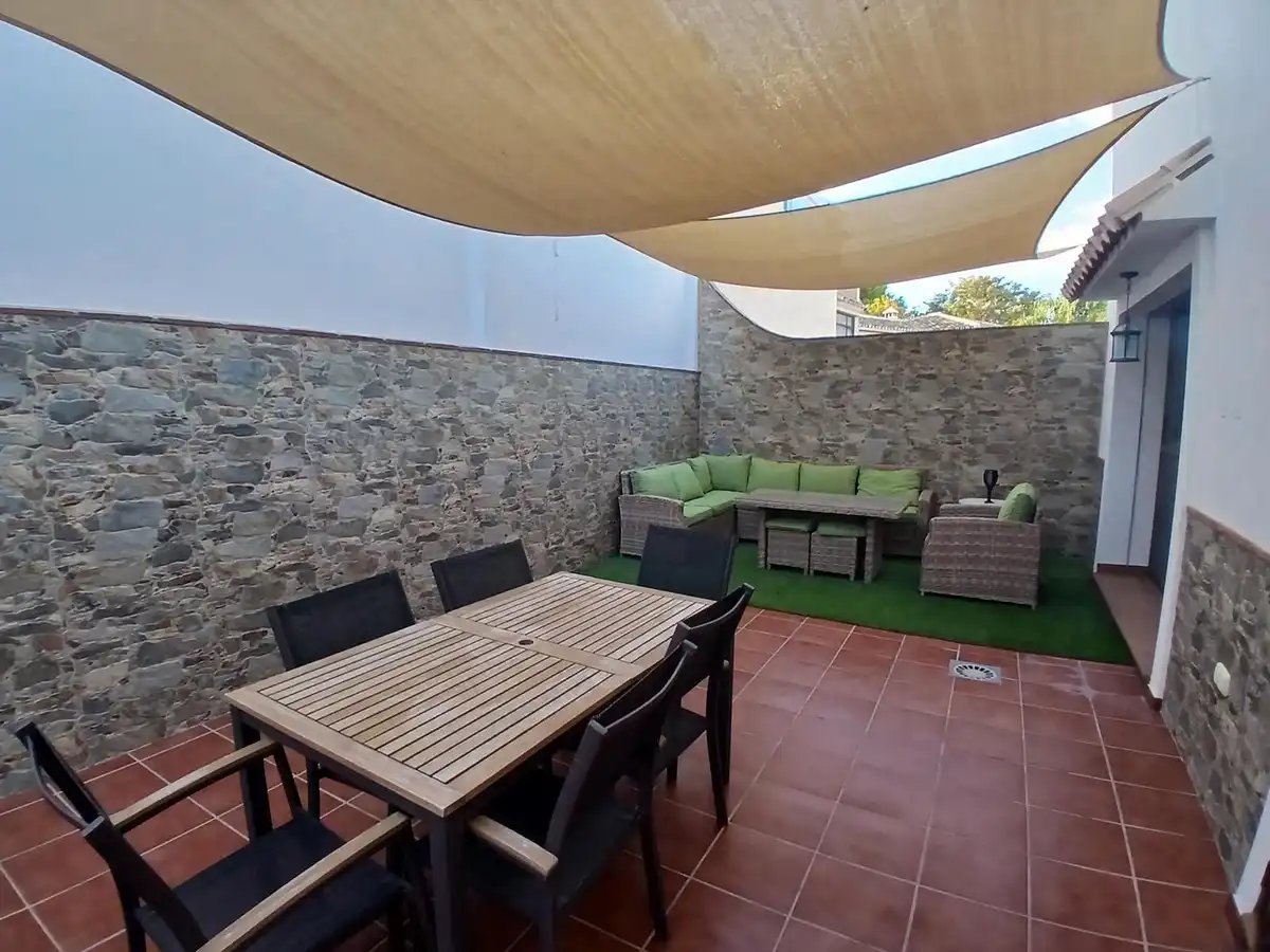 Terraza de Casa o chalet en venta en Fuengirola con Aire acondicionado, Jardín privado y Terraza