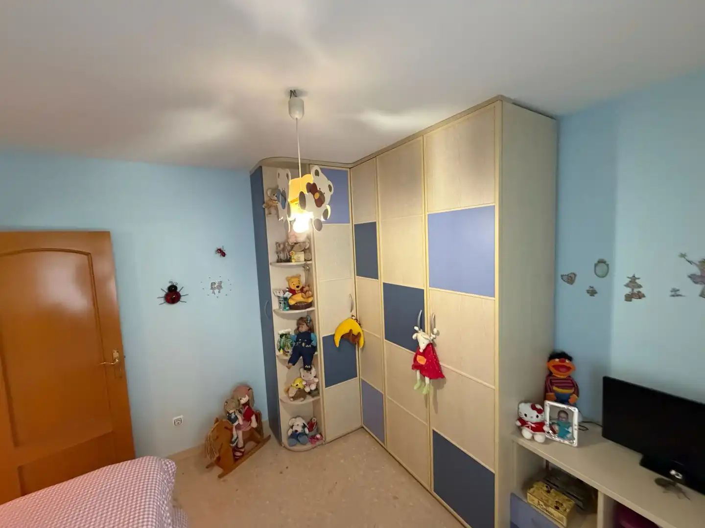 Habitación de Piso en venta en Sant Boi de Llobregat con Calefacción, Terraza y Amueblado