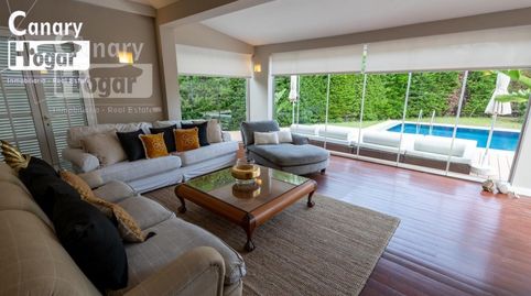 Foto 5 de Casa o chalet en venta en Calle Beirut, Playa Fañabé Alto, Adeje
