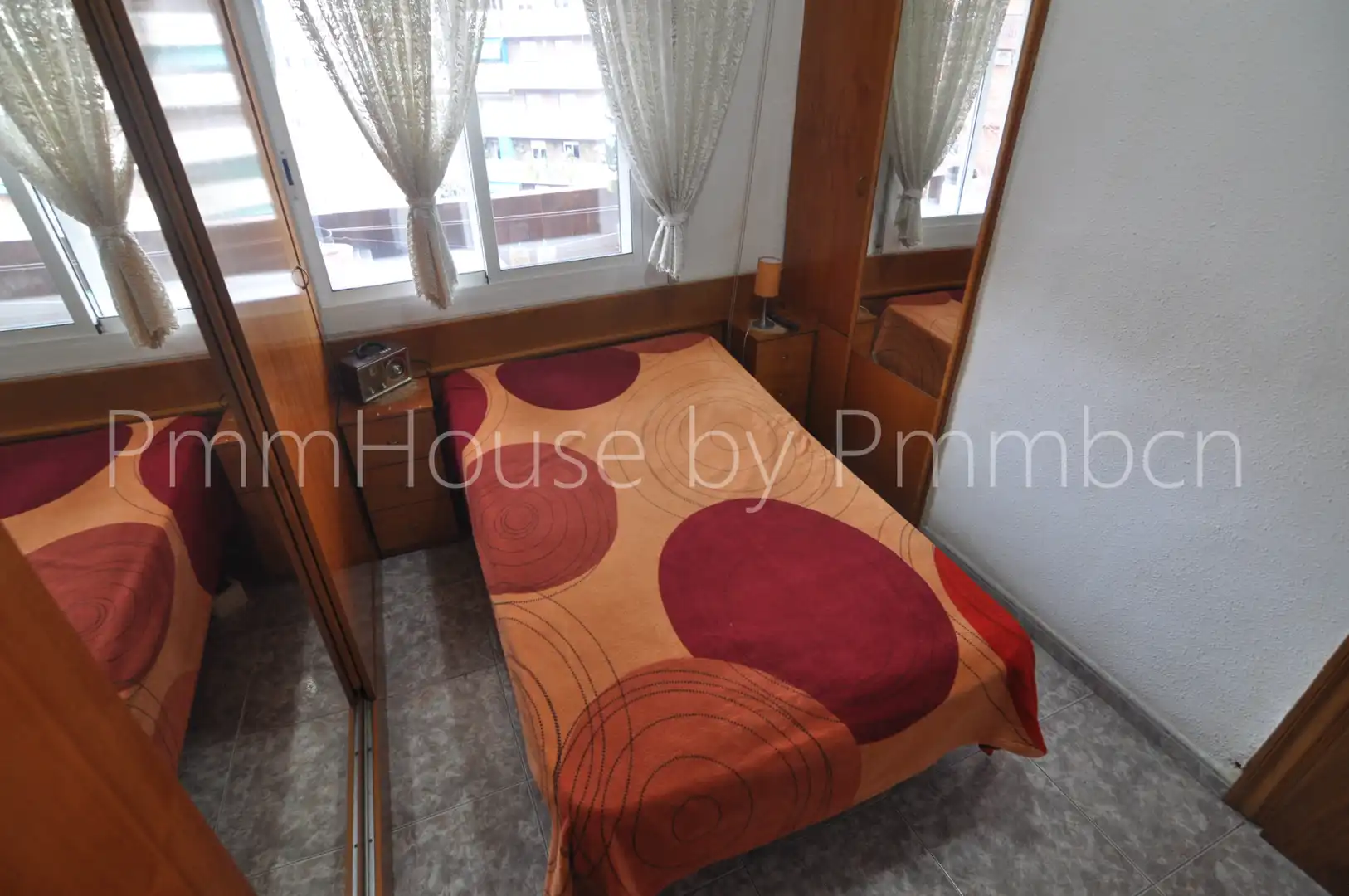 Habitación de Piso en venta en Barcelona con Aire acondicionado y Balcón