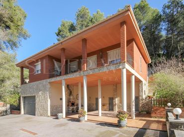 Maison avec balcon à vendre à Carrer Canàries