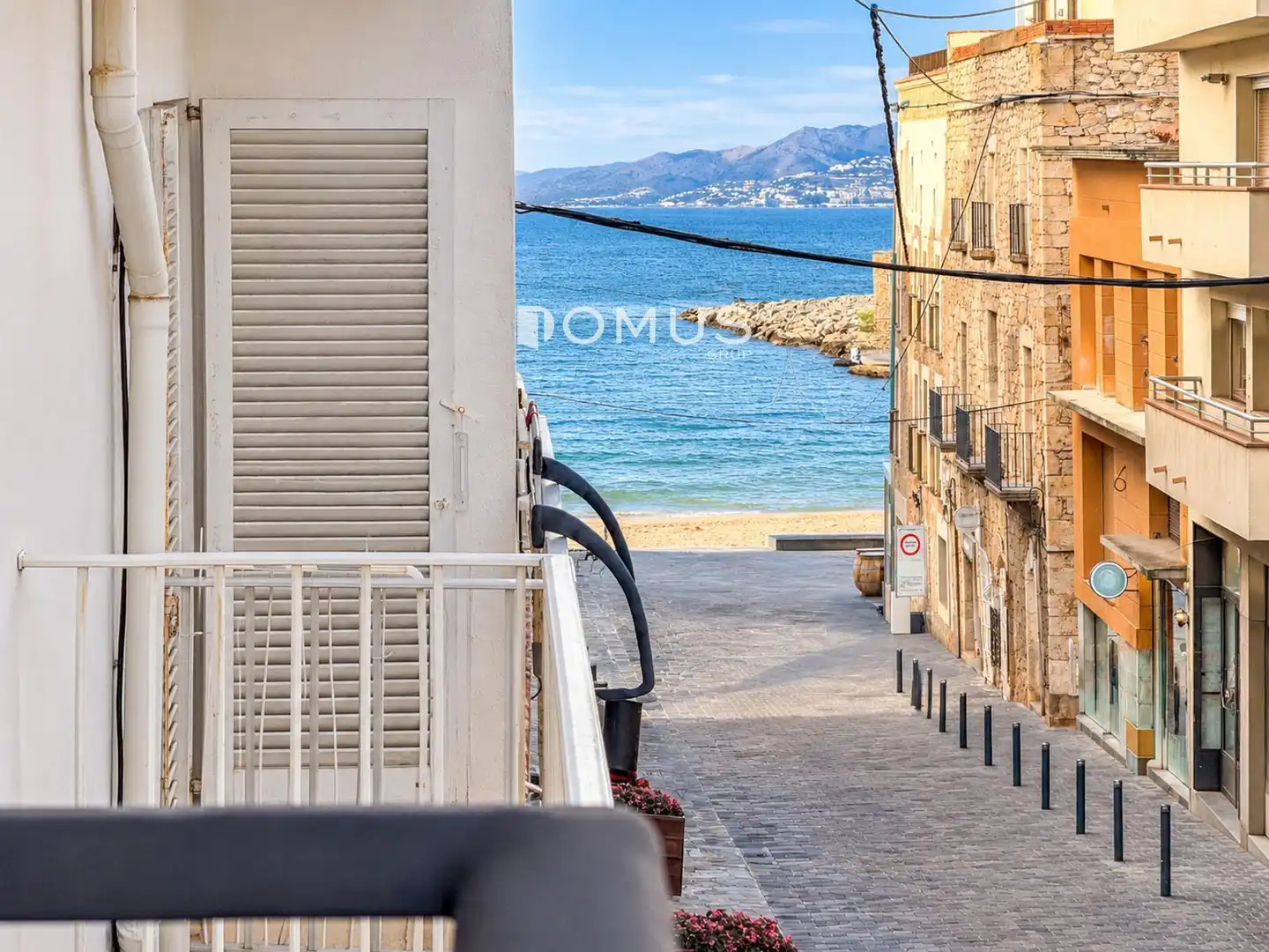 Appartamento con terrazza in vendita a Enric Serra