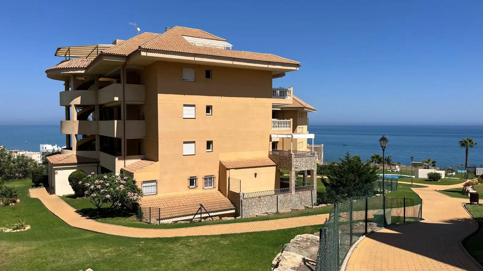 Apartment mit Pool zum Verkauf in Las Gaviotas  - Carvajal, imagen 2