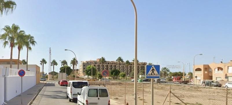 Exterior view of House or chalet for sale in El Ejido