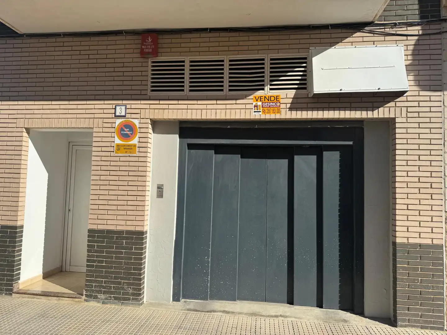 Aparcament de Garatge en venda en Miramar