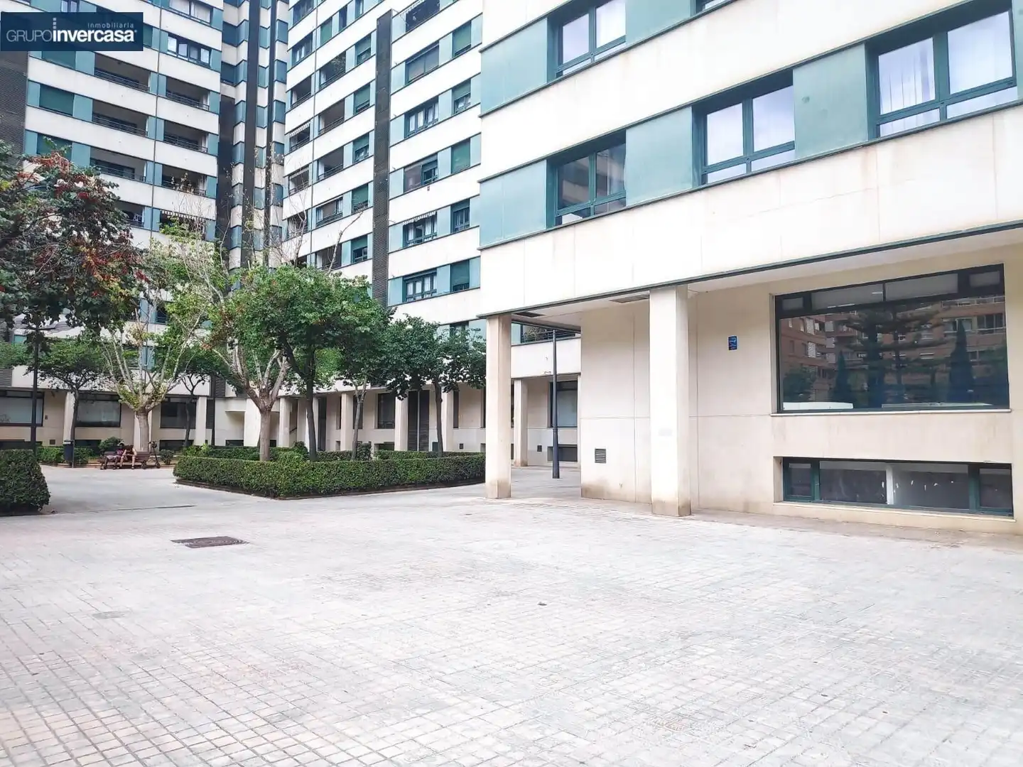 Exterior view of Commercial properties for sale in Valencia