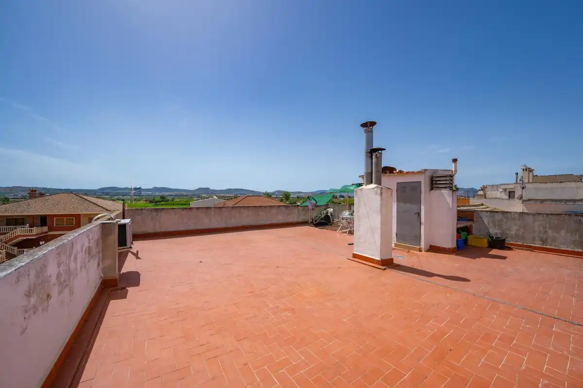Terraza de Piso en venta en Orihuela con Calefacción y Trastero