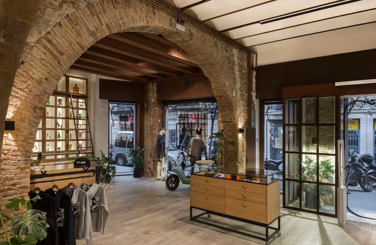 Local de alquiler en Barcelona con Aire acondicionado