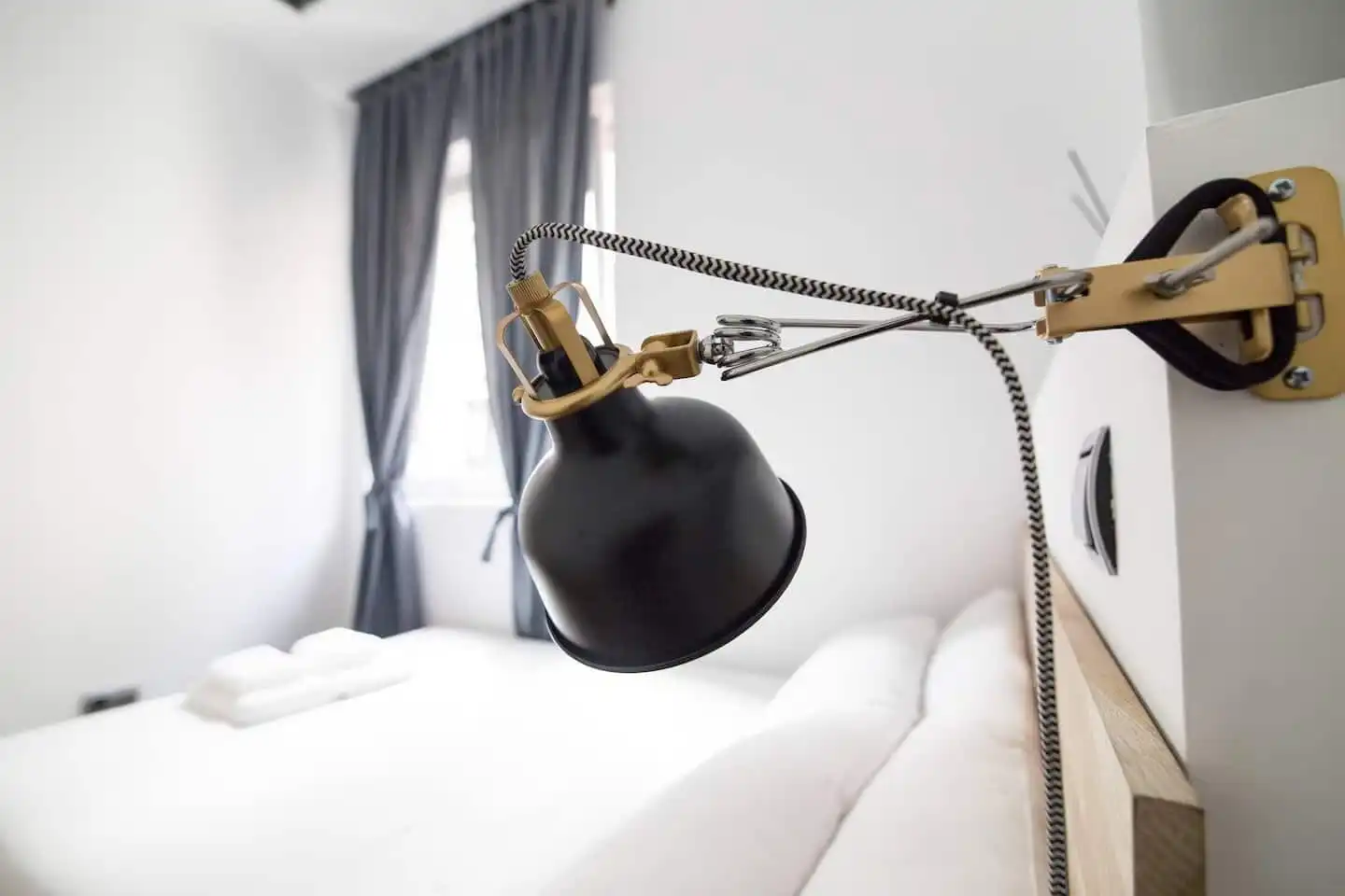 Bedroom of Flat for rent in Barcelona
